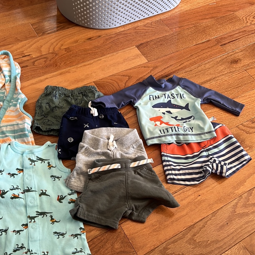 Newborn Summer Bundle! - Picture 3 of 3